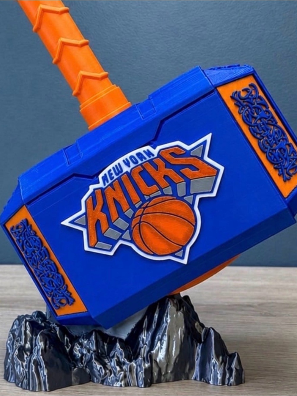 New York Knicks 13” Thor Hammer & Rock NBA Man Cave Unique Fan Gifts Office Desk